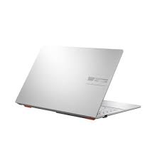 ASUS Vivobook Go 15 L1504FA AMD Ryzen 5 7520U 15.6" FHD Laptop (Cool Silver)